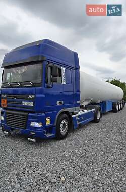 Цистерна DAF 95 2006 в Дніпрі