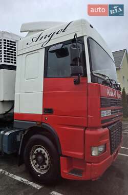Тягач DAF 95 2000 в 