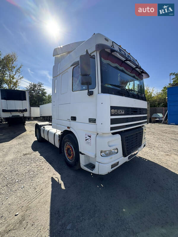 Тягач DAF 95 2002 в Звенигородке фото 3 Тягач DAF 95 2002 в Звенигородке