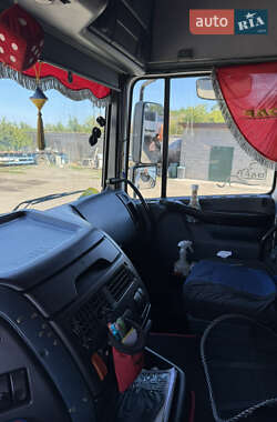 Тягач DAF 95 2002 в 
