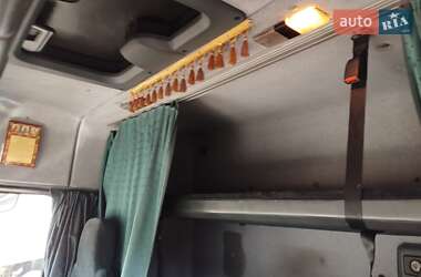Тягач DAF 95 2000 в 