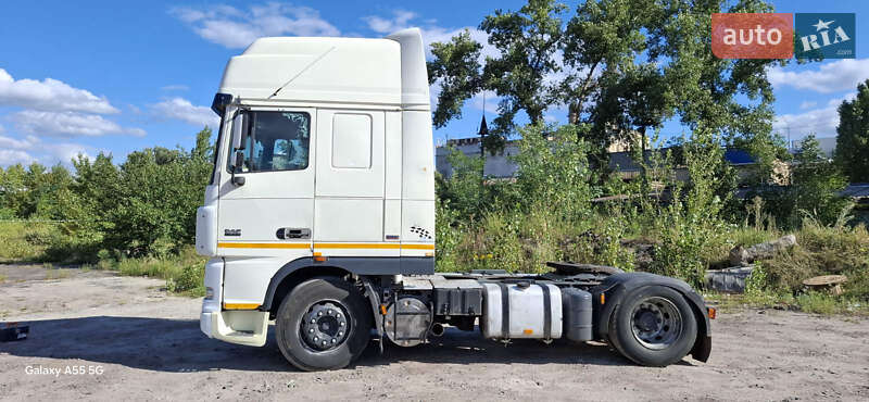 Тягач DAF 95 2003 в Киеве