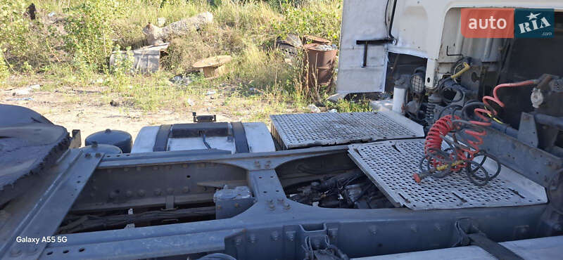 Тягач DAF 95 2003 в Киеве