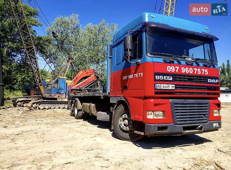 Кран-манипулятор DAF 95 2000 в Днепре