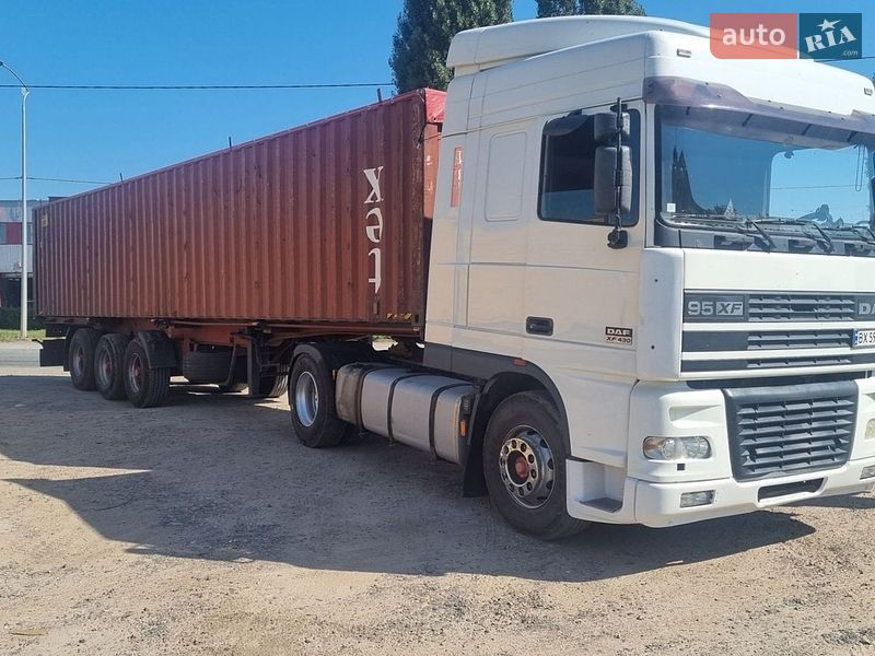 Тягач DAF 95 1999 в Машевке