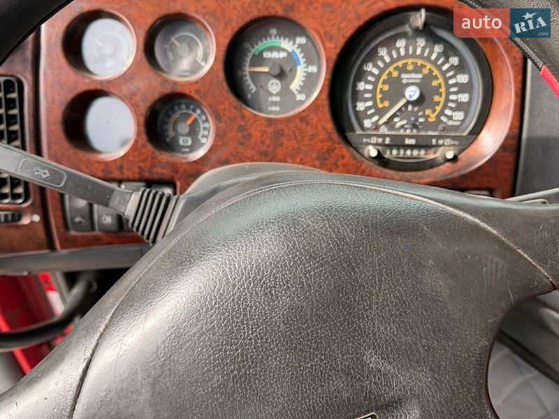 Тягач DAF 95 2002 в Львове