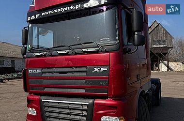 Тягач DAF 95 1999 в Благовещенском