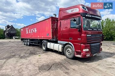Тягач DAF 95 1999 в Благовещенском