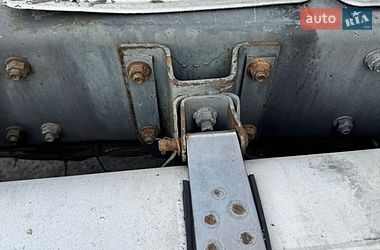 Тягач DAF 95 2006 в Ровно