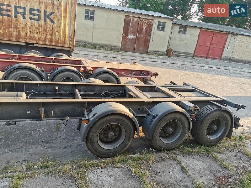 Контейнеровоз DAF 95 1998 в Одесі
