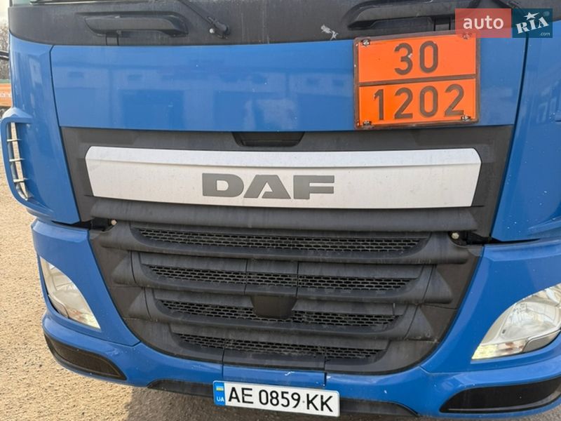 Тягач DAF CF 400FT 2014 в Дніпрі