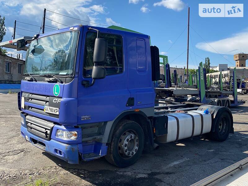 Тягач DAF CF 75 2008 в Києві