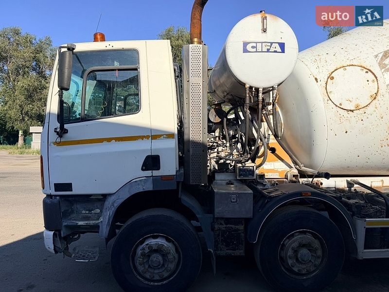 Бетономешалка (Миксер) DAF CF 75 2000 в Киеве