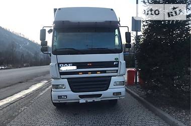 Грузовой фургон DAF CF 85 2003 в Коломые