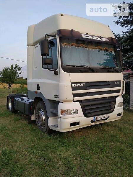 Тягач DAF CF 85 2003 в 