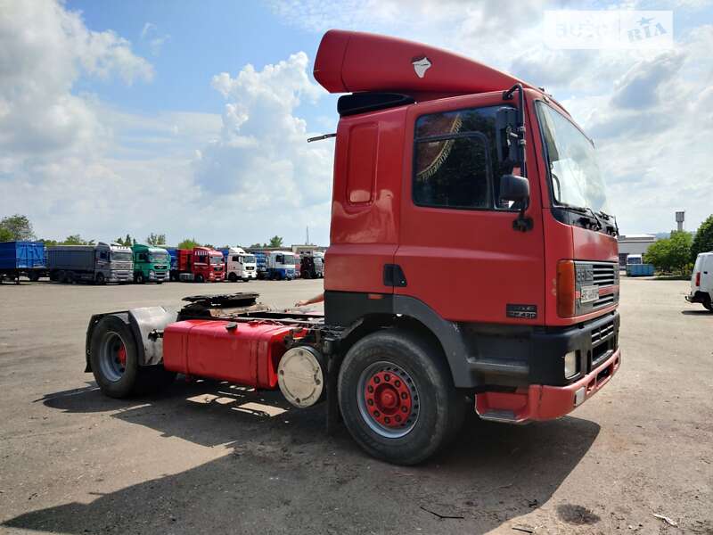 Тягач DAF CF 85 2001 в Новой Одессе