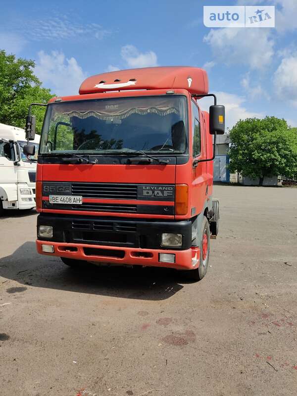 Тягач DAF CF 85 2001 в Новой Одессе