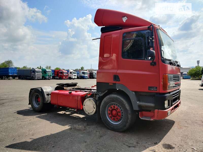 Тягач DAF CF 85 2001 в Новой Одессе