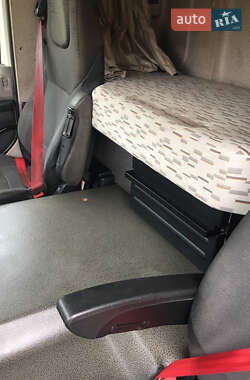 Тягач DAF CF 85 2015 в 