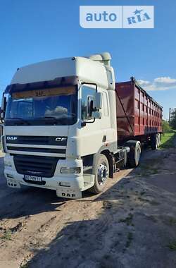 Тягач DAF CF 85 2001 в Близнюках
