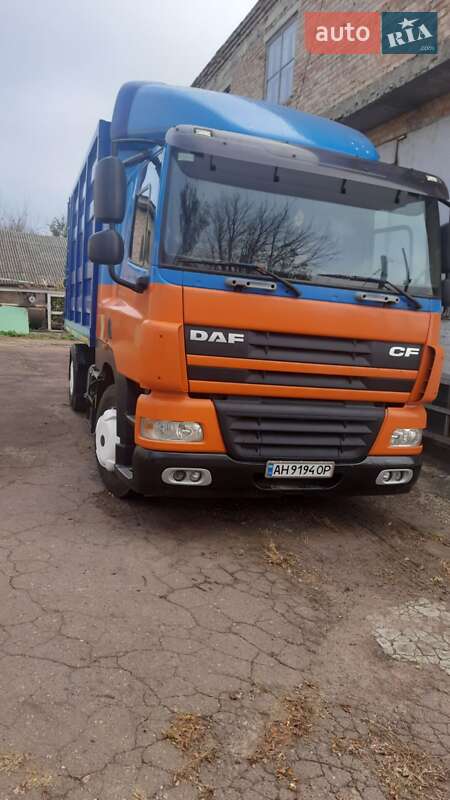 Самосвал DAF CF 85 2007 в Александрие