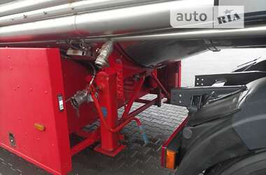 Тягач DAF CF 85 2011 в Черновцах