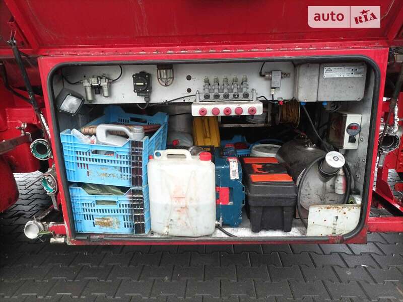 Тягач DAF CF 85 2011 в Чернівцях