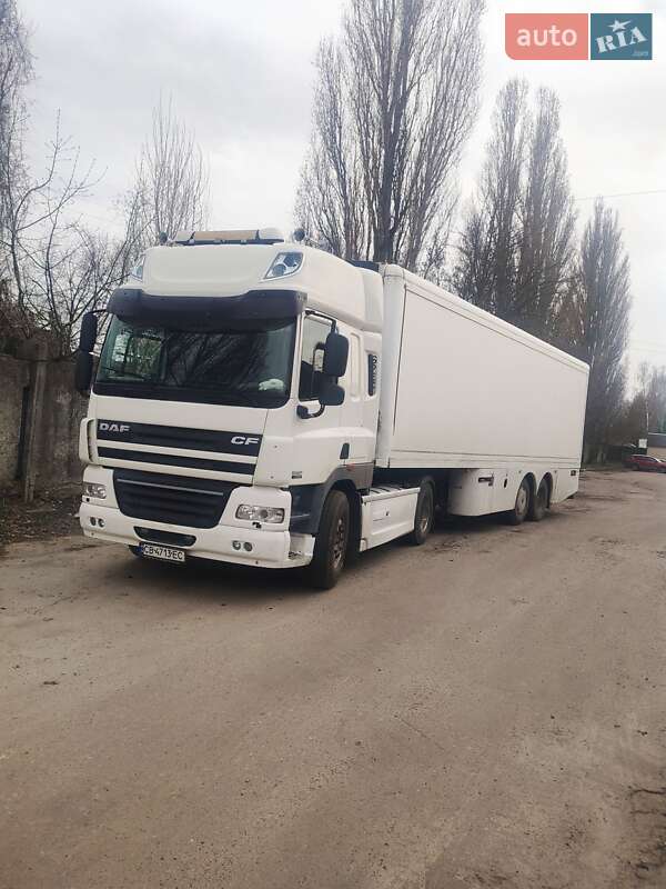 Тягач DAF CF 85 2012 в 
