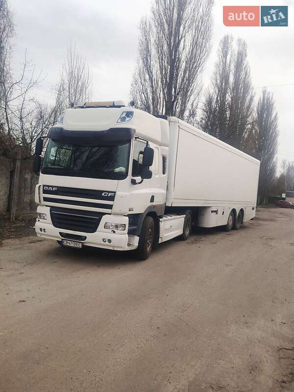 Тягач DAF CF 85 2012 в Чернигове