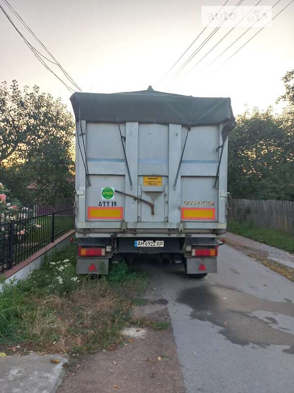 Тягач DAF CF 85 2010 в Києві