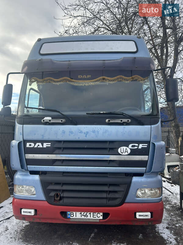 Тягач DAF CF 85 2005 в Гадячі