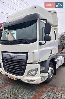 Тягач DAF CF 85 2015 в Володарці