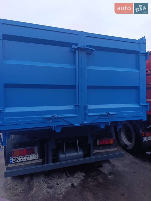 Самосвал DAF CF 85 2008 в Ровно