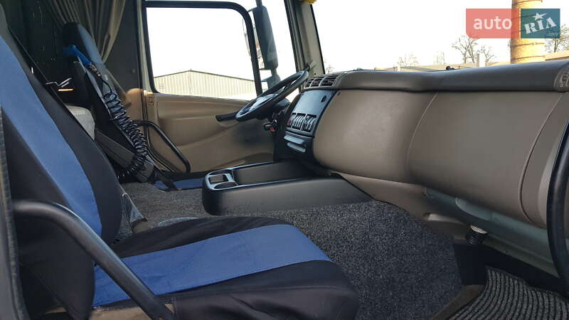 Тягач DAF CF 85 2008 в Черновцах