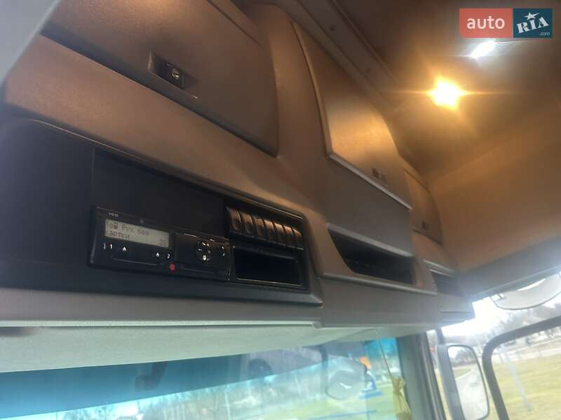 Тягач DAF CF 85 2011 в Прилуках