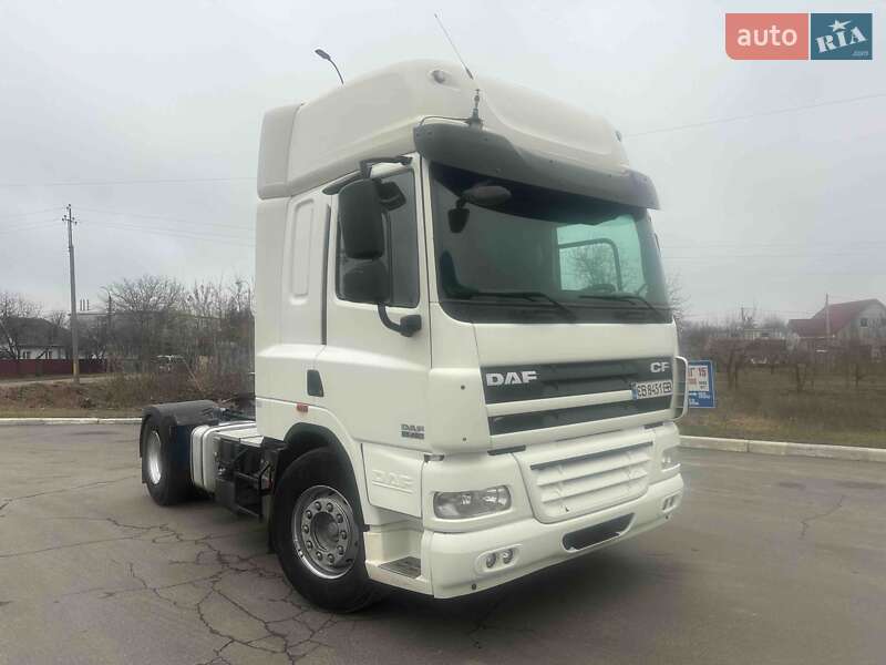Тягач DAF CF 85 2011 в Прилуках