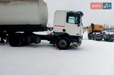 Тягач DAF CF 85 2006 в Дніпрі