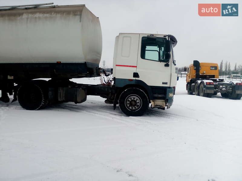 Тягач DAF CF 85 2006 в Дніпрі