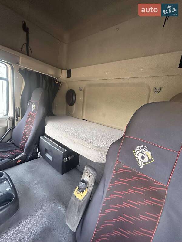 Тягач DAF CF 85 2010 в Днепре