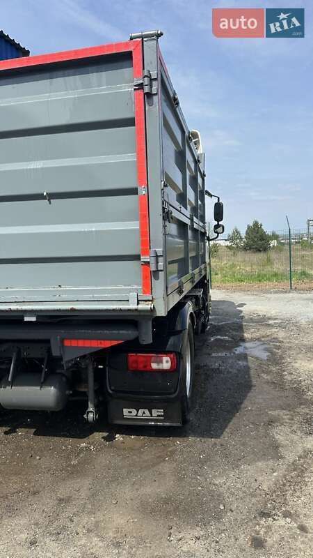 Самосвал DAF CF 85 2013 в Ровно