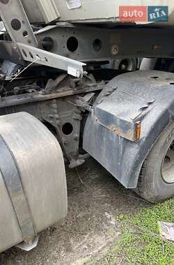 Тягач DAF CF 85 2011 в 