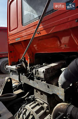 Самосвал DAF CF 85 2000 в 