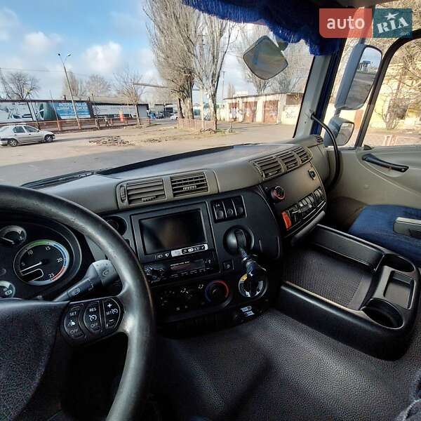 Тягач DAF CF 85 2008 в Одессе
