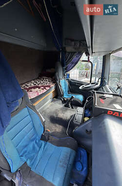 Тентованый DAF CF 85 2000 в 