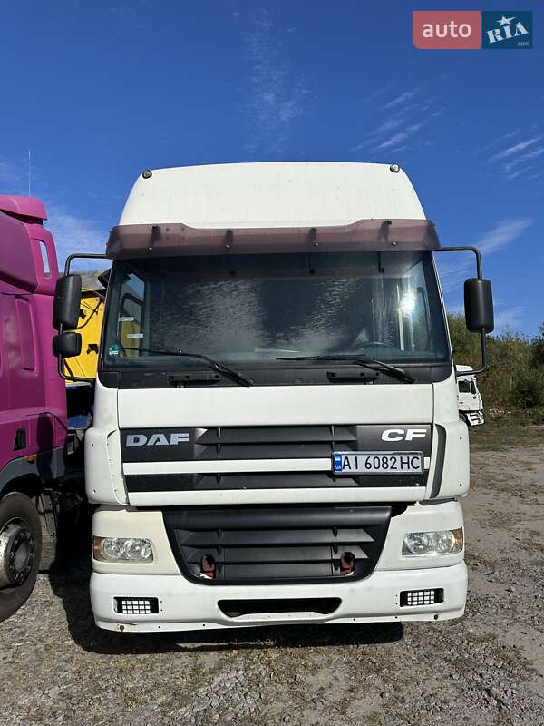 Тягач DAF CF 85 2004 в 