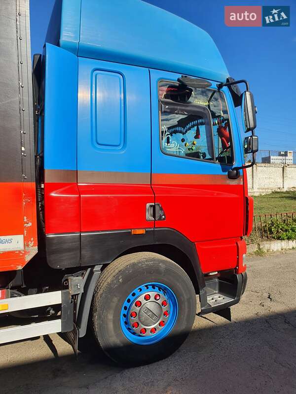 Грузовой фургон DAF CF 85 2005 в Киеве