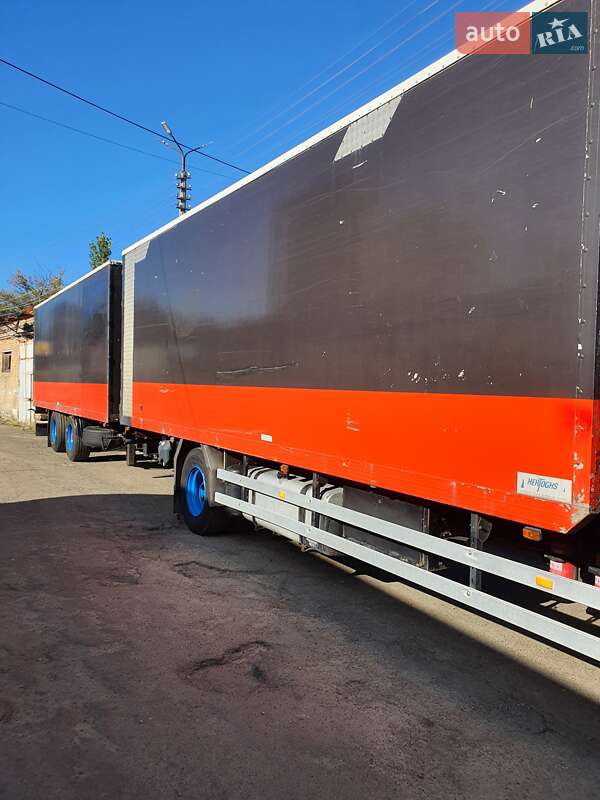 Грузовой фургон DAF CF 85 2005 в Киеве