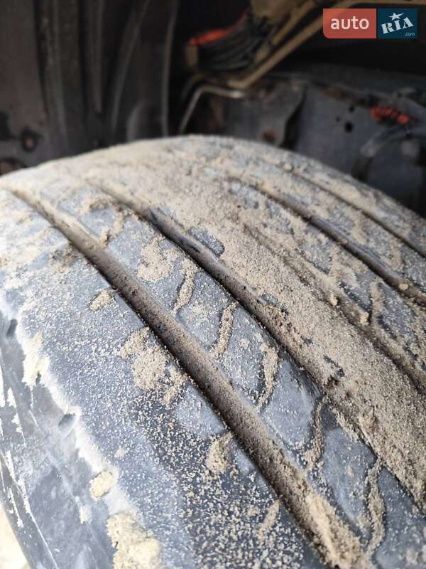 Тягач DAF CF 85 2005 в Радехові