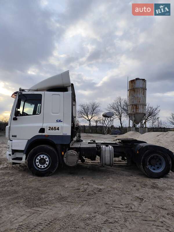 Тягач DAF CF 85 2005 в Радехові