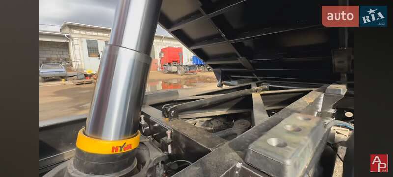 Самоскид DAF CF 85 2007 в Славуті